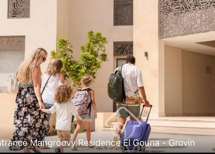 Apartment Luxurious Sea View 2 Bedroom & Private Garden To The Pool At Mangroovy Hurghada
