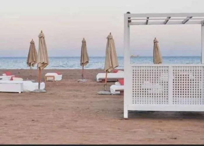 Luxurious Sea View 2 Bedroom & Private Garden To The Pool At Mangroovy *