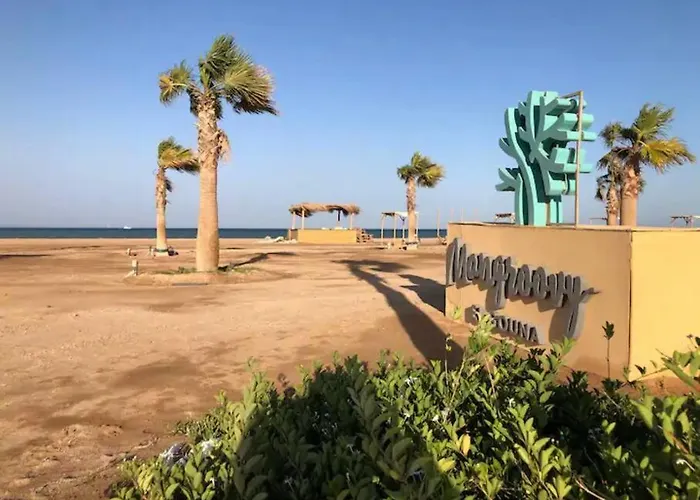Luxurious Sea View 2 Bedroom & Private Garden To The Pool At Mangroovy *