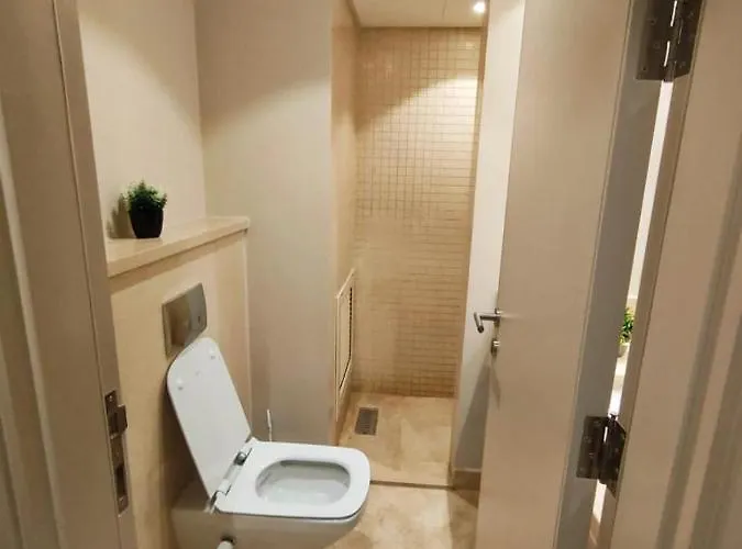 Luxurious Sea View 2 Bedroom & Private Garden To The Pool At Mangroovy